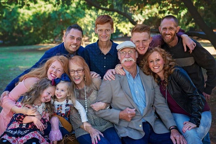 Ricky and Gloria (Phillips) Bradley and family (2017)